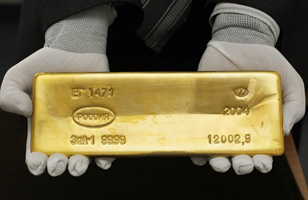 <br />
Стоимость золота вечером перешла к символическому росту<br />
